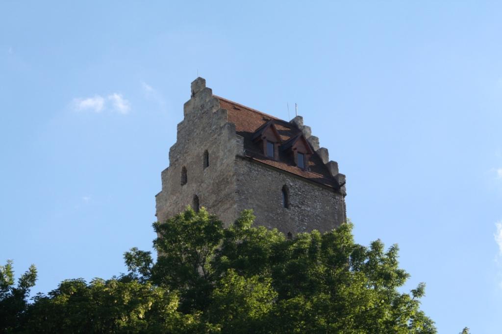 Pod Hradom Restaurant & Pension Topoľcany Bagian luar foto